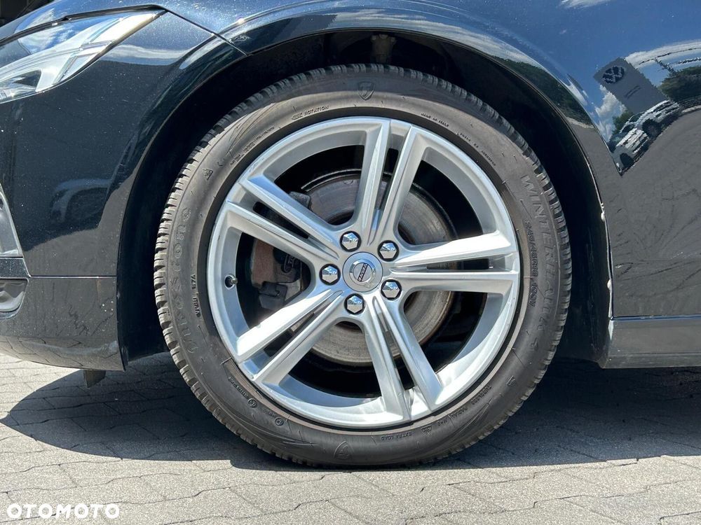 Volvo S90 D4 Momentum - 38