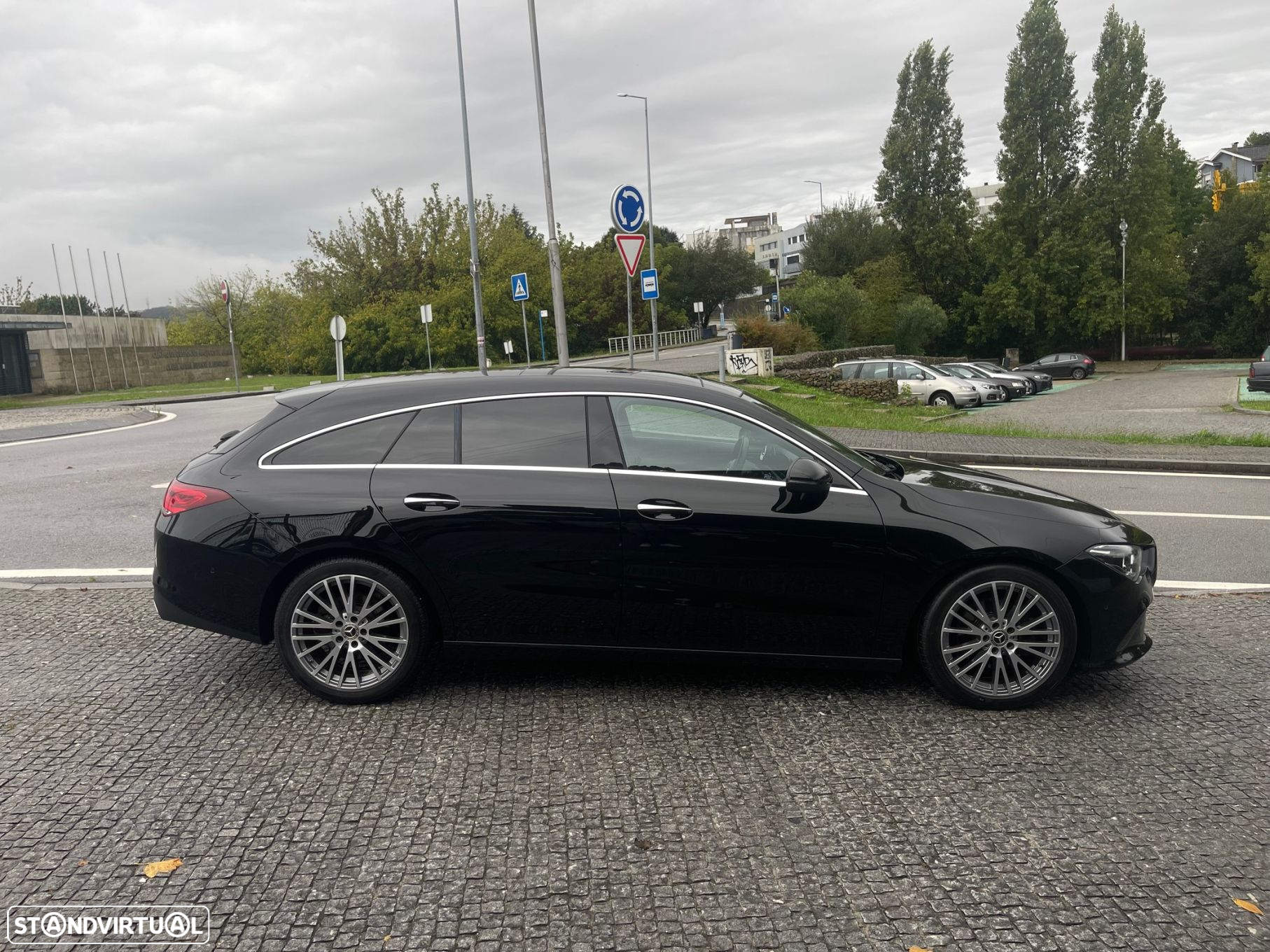 Mercedes-Benz CLA 180 - 13