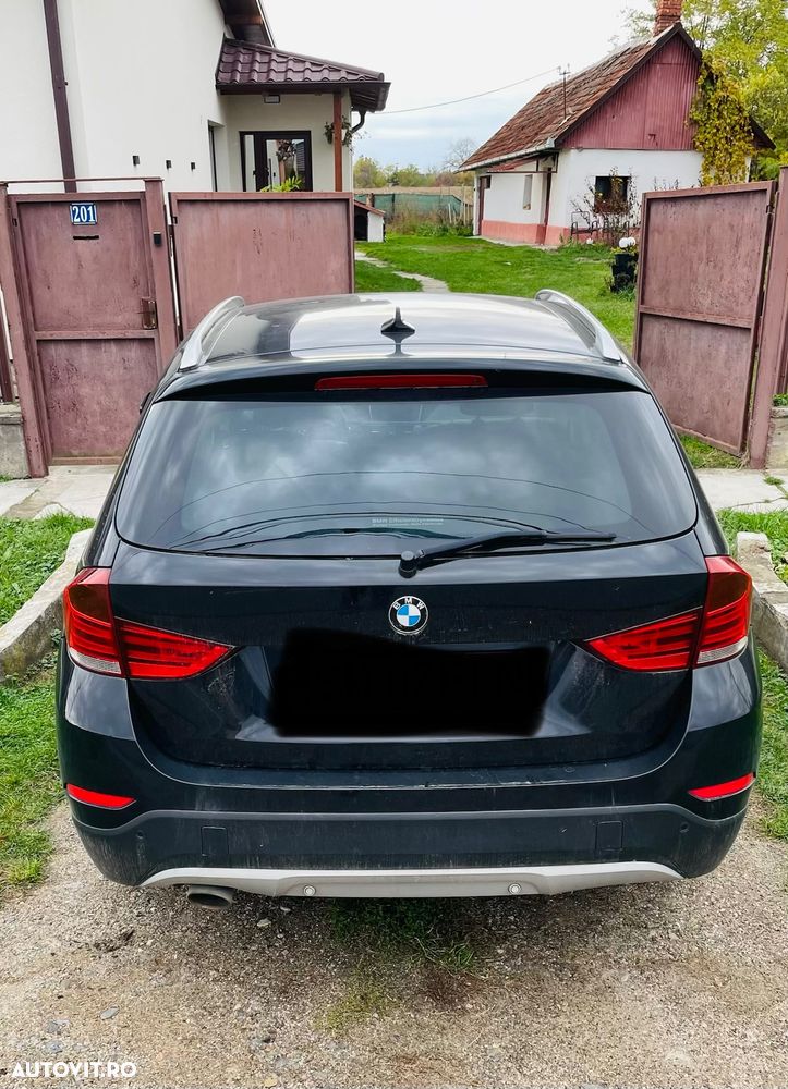 BMW X1 sDrive18d xLine - 2