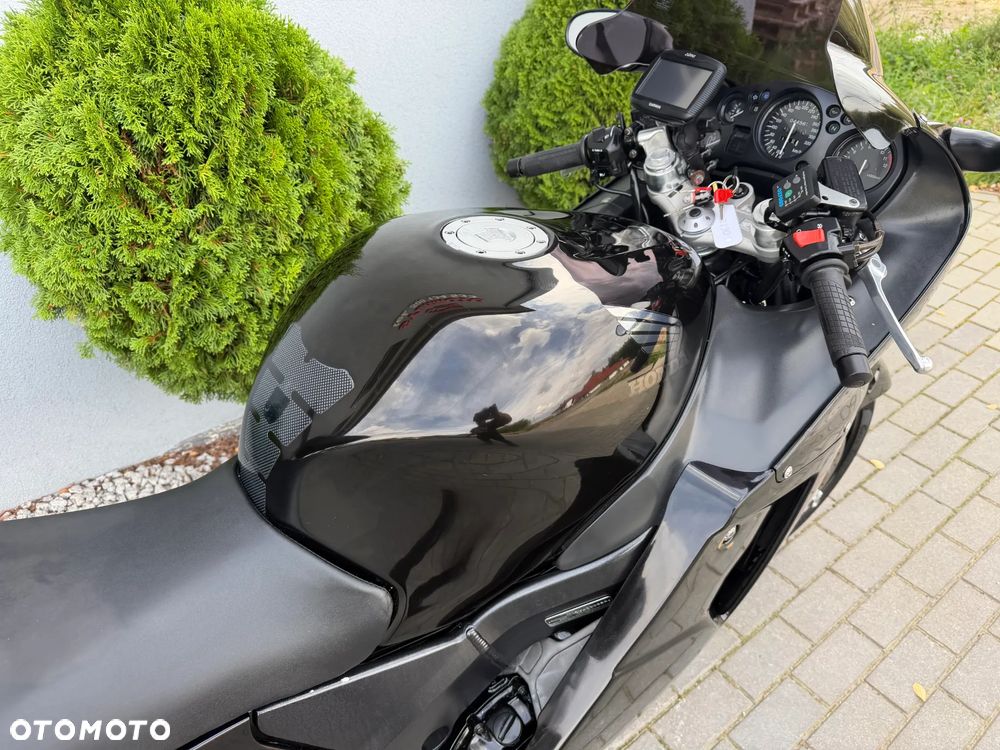 Honda CBR - 21