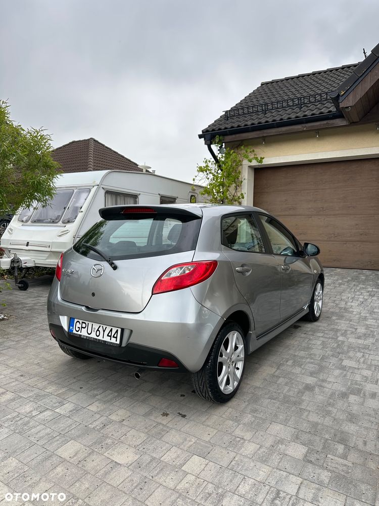 Mazda 2 1.5 Dynamic - 8