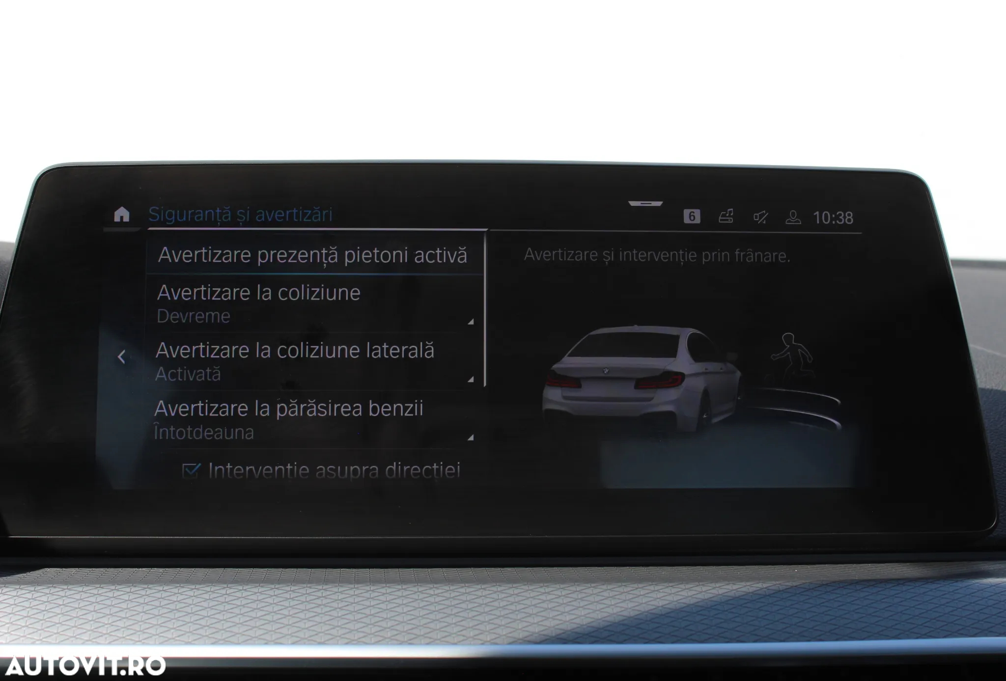 BMW Seria 5 530e xDrive AT PHEV - 31