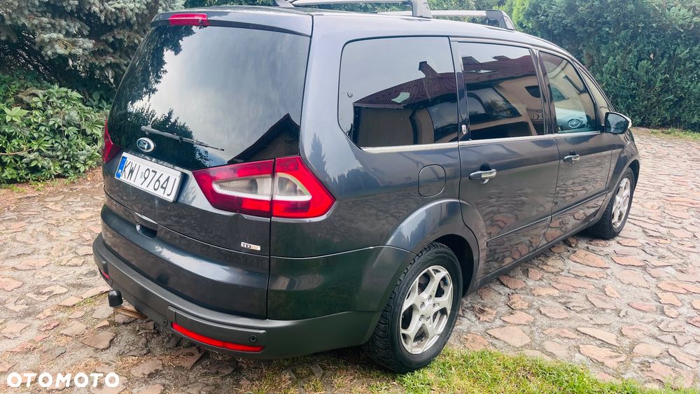 Ford Galaxy 2.0 TDCi Ghia - 30
