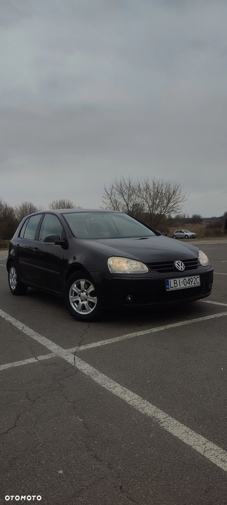 Volkswagen Golf - 2