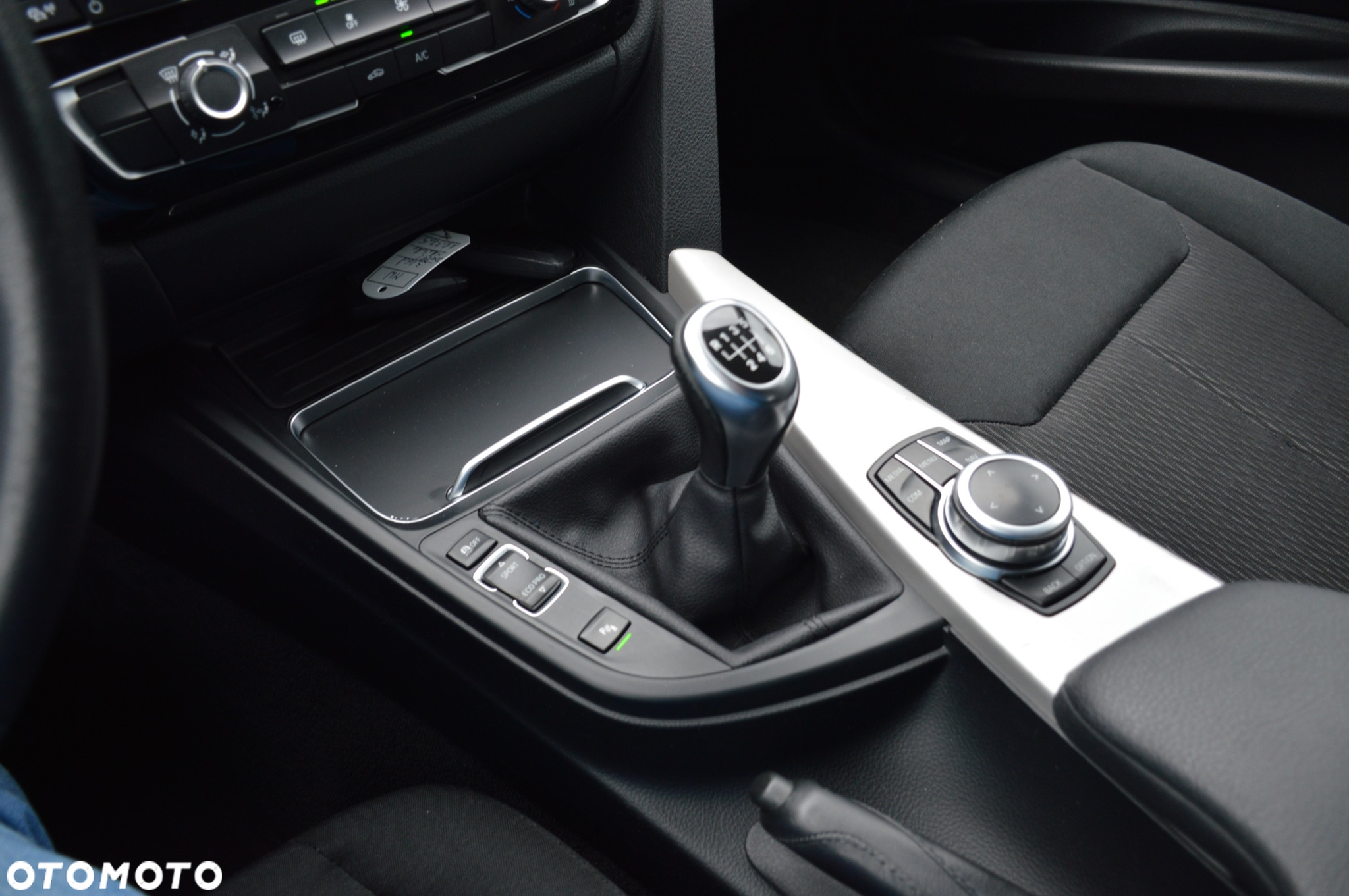 BMW Seria 3 316d Sport Line - 19