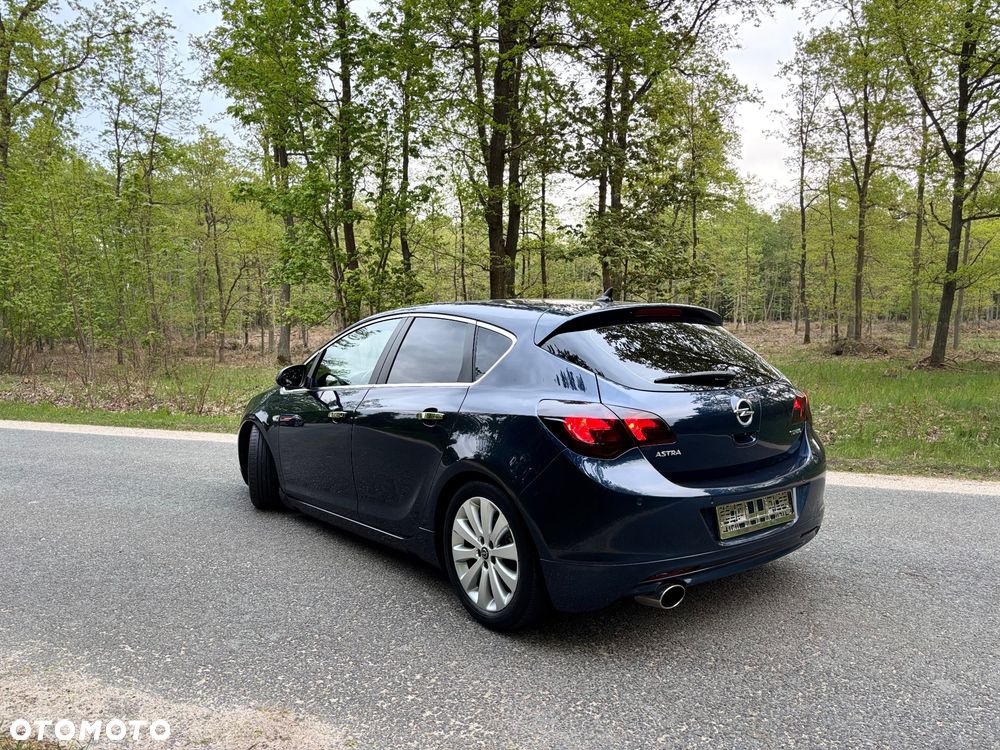 Opel Astra - 8