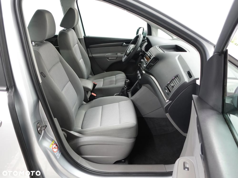 Seat Alhambra 2.0 TDI Ecomotive Reference - 25