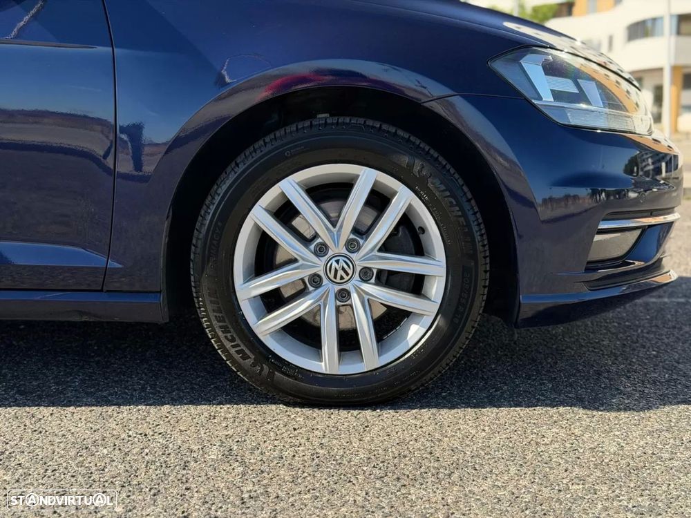 VW Golf 1.6 TDi (BlueMotion ) DSG Trendline - 18