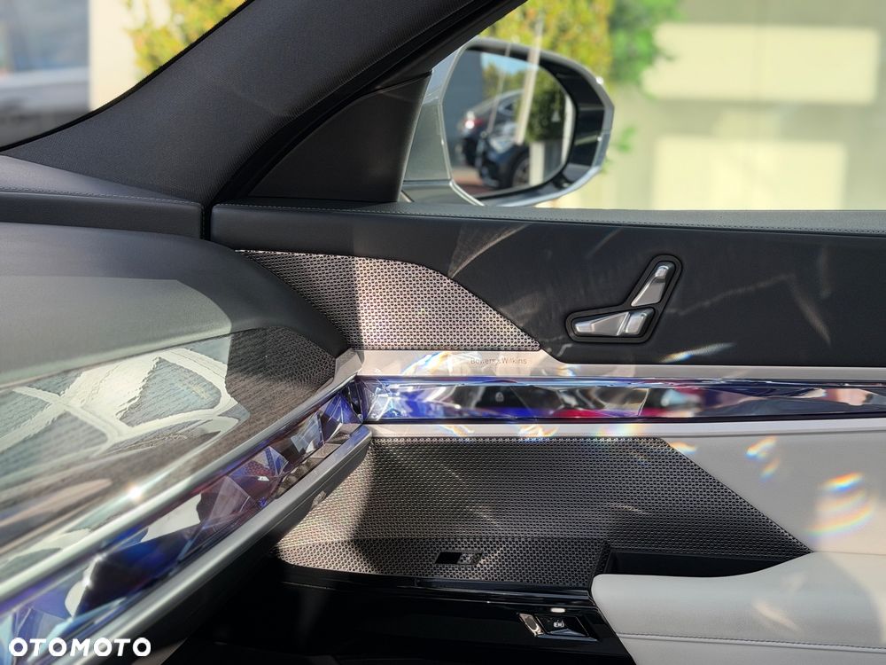 BMW Seria 7 740d xDrive mHEV sport - 23