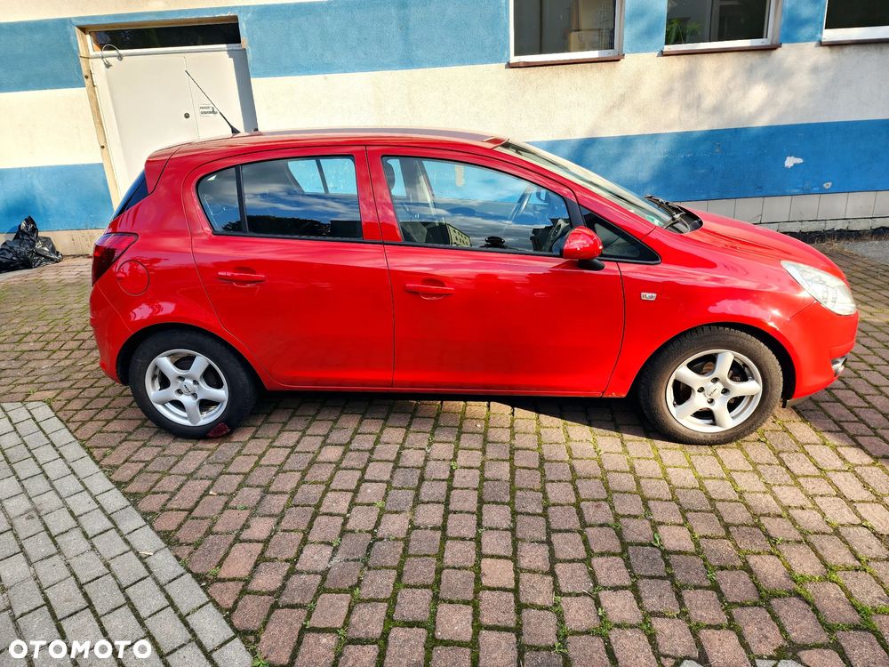 Opel Corsa 1.2 16V Edition - 10