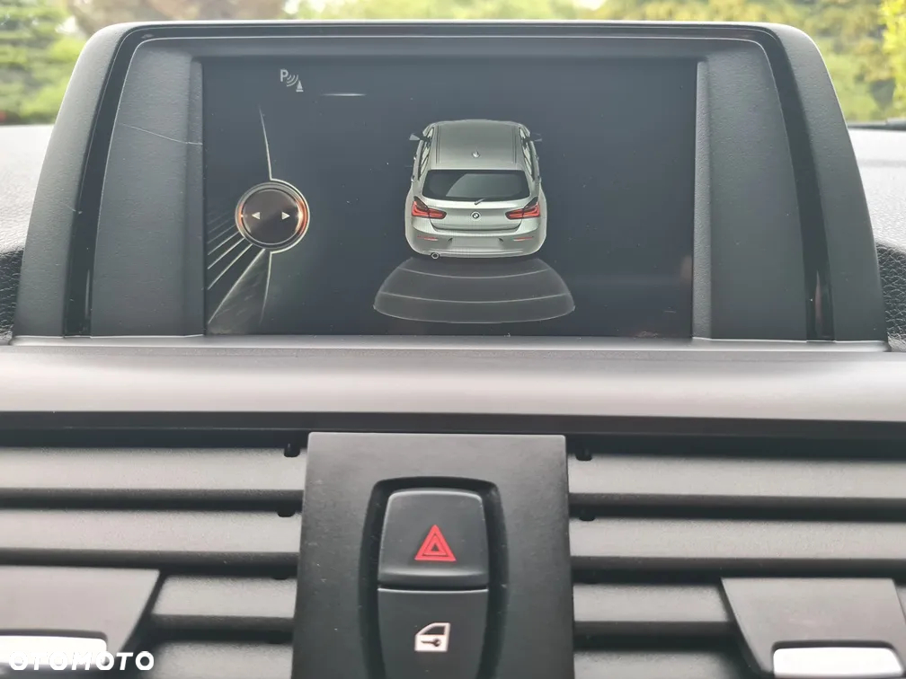 BMW Seria 1 116d - 22