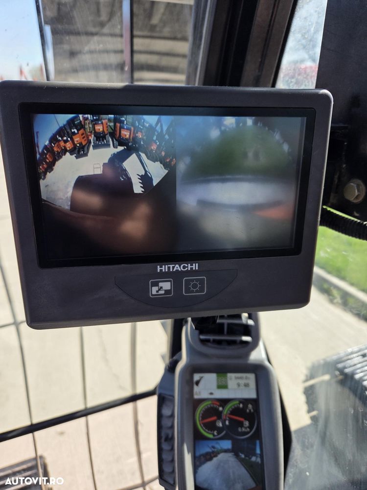 Hitachi ZX250LCN-6, 2020, 9.449h, 27,3t, cupa 1,55mc, Ingust latime 2,99m, camera spate, camere laterale, inst picon, consum mediu 9,8l/h, ridica 13t, motor Isuzu 173CP, 3 pompe hidr HITACHI, 3 camere, produs in JAPONIA, leasing 4 ani-PROMOTIE 68.900 EUR+tva - 5