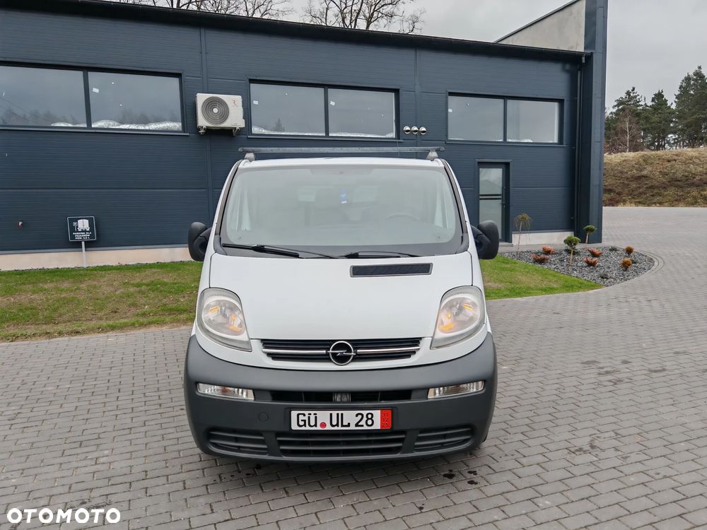 Opel Vivaro - 2