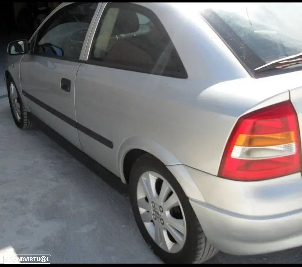 Opel Astra 1.4i 16V Sport - 3