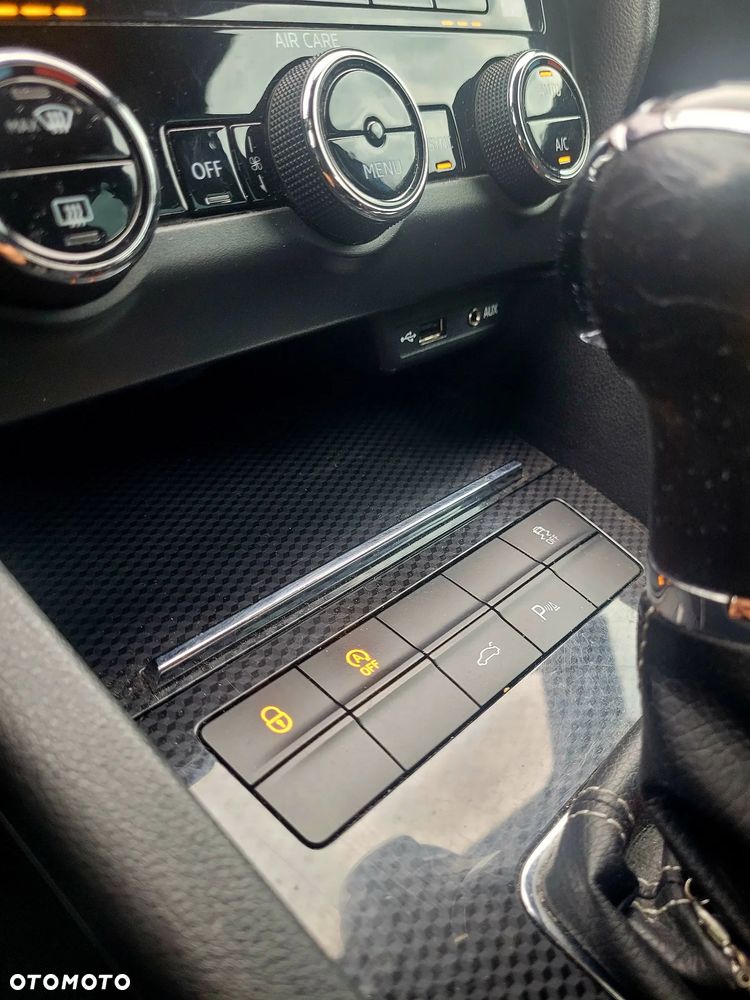 Skoda Octavia 2.0 TDI 4x4 RS DSG - 28