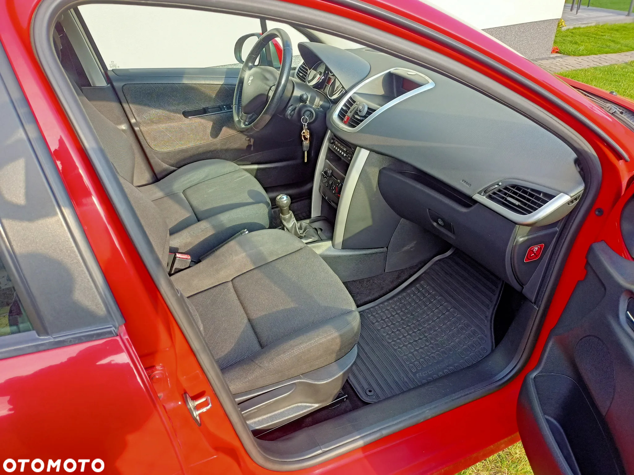 Peugeot 207 - 7