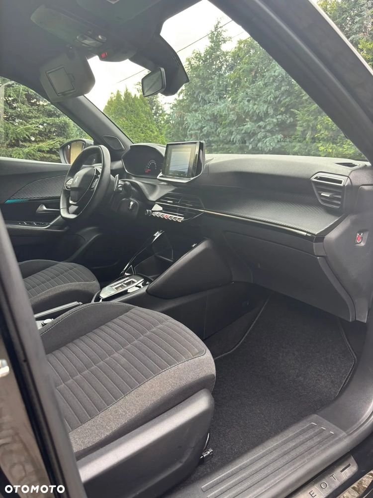 Peugeot 2008 1.2 PureTech Allure Pack S&S EAT8 - 12