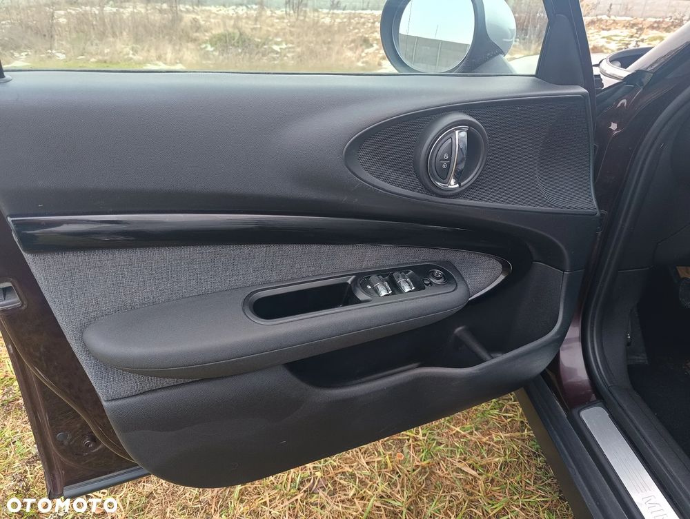 MINI Clubman One D - 23