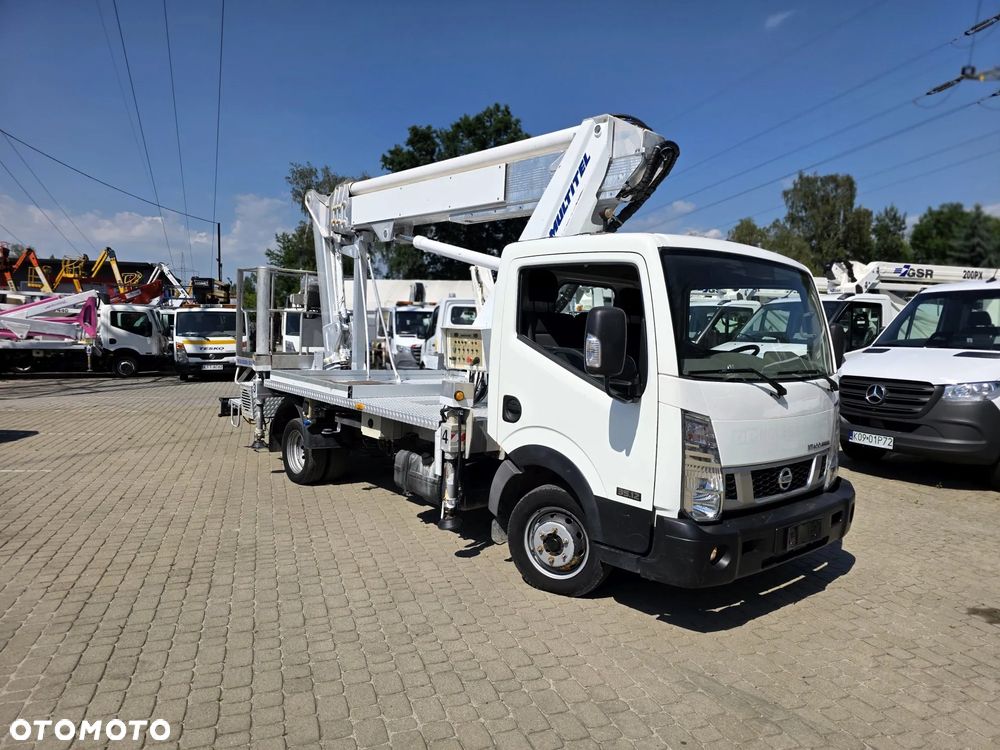 Nissan Cabstar / Multitel MJ226 - 1