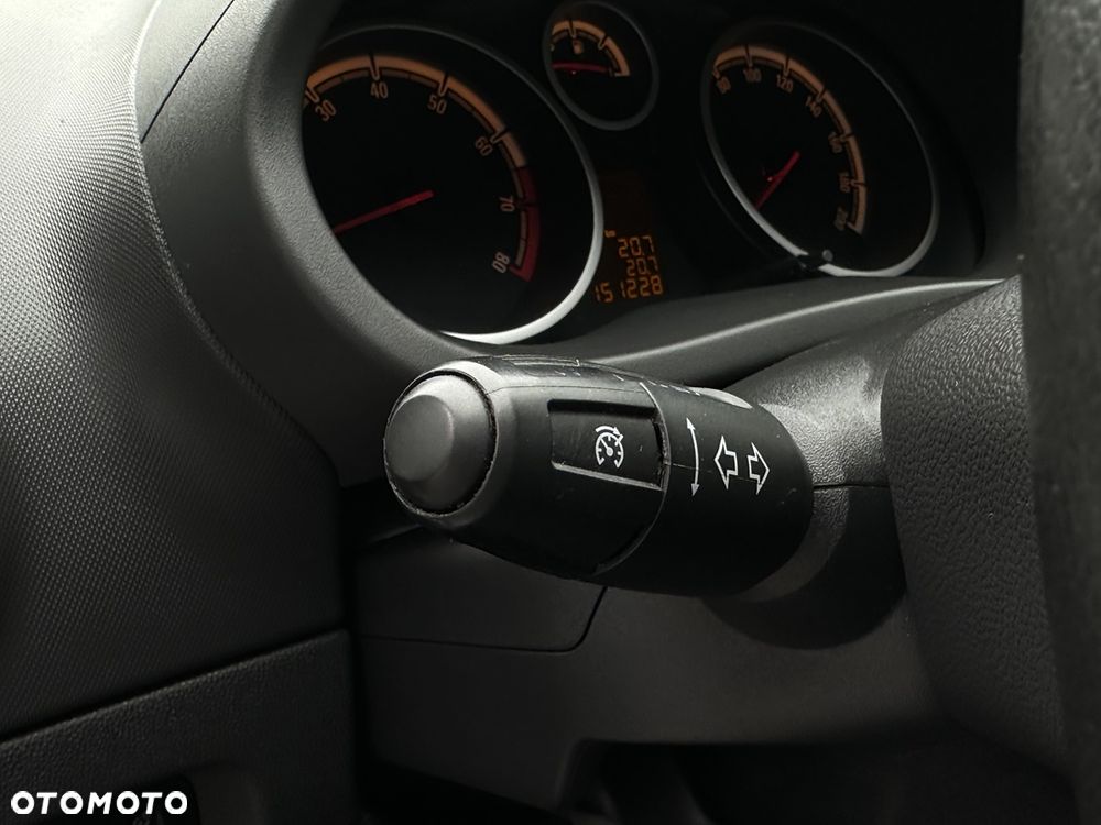 Opel Corsa 1.4 16V EcoFLEX Start-Stop Innovation - 27