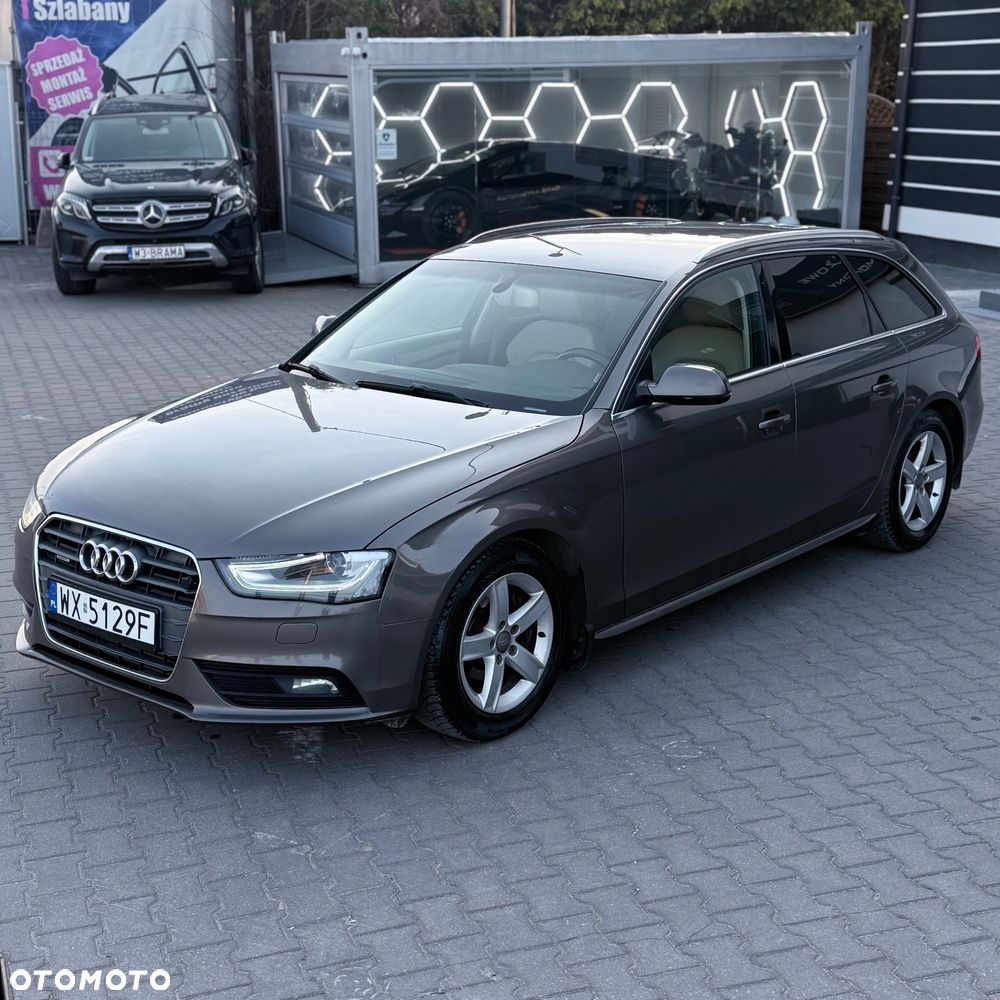 Audi A4 Avant 2.0 TFSI Flexible Fuel Quattro - 2