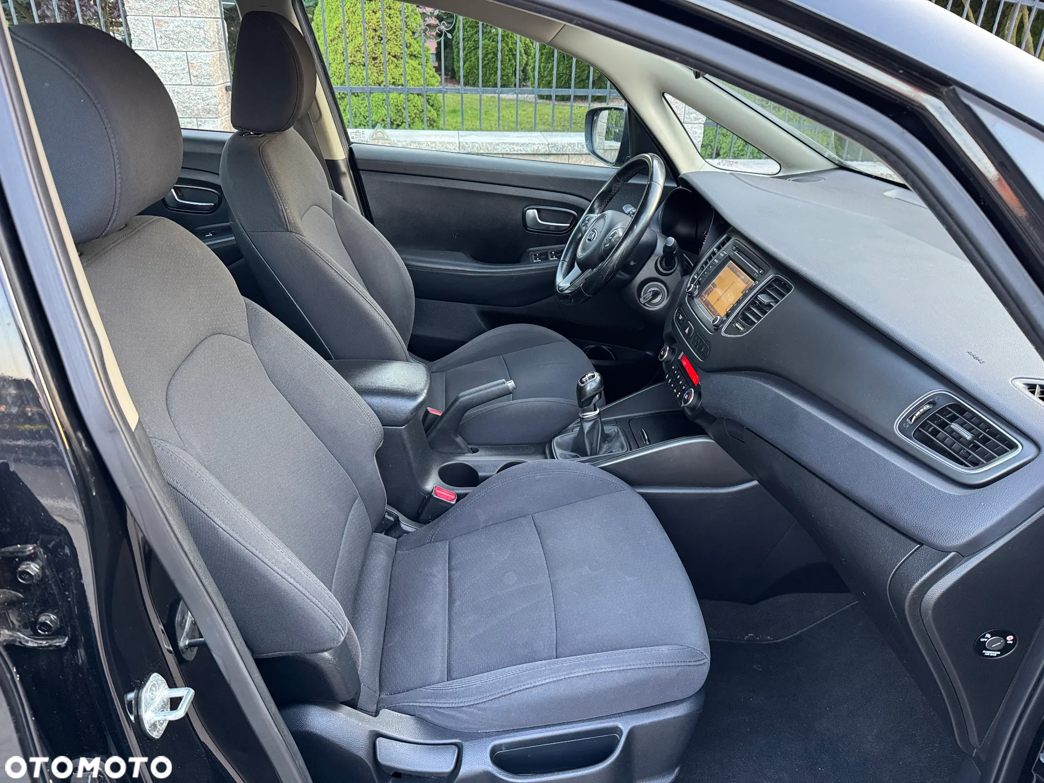 Kia Carens 1.6 GDI Edition 7 - 9