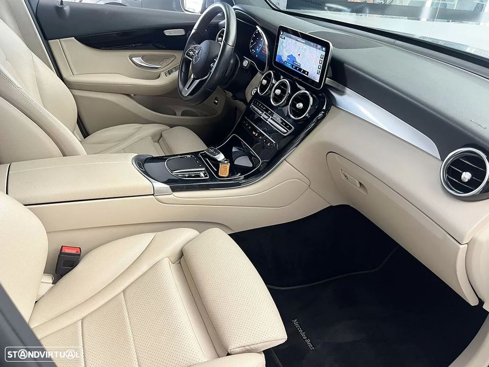 Mercedes-Benz GLC 300 de Coupe 4Matic 9G-TRONIC - 12
