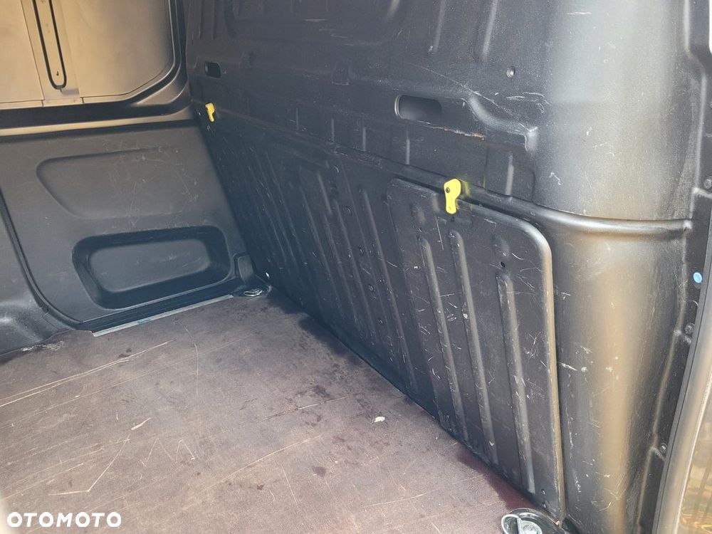 Opel Combo XL - 17