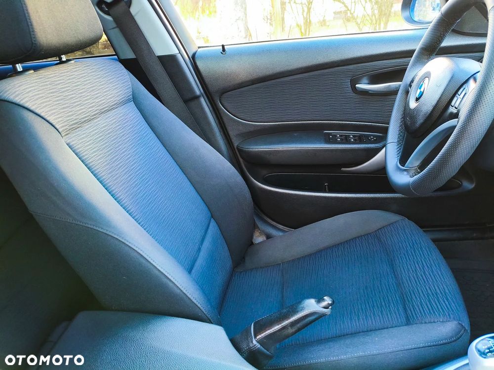 BMW Seria 1 - 19