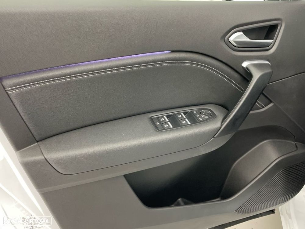 Renault Captur 1.0 TCe Techno Bi-Fuel - 16