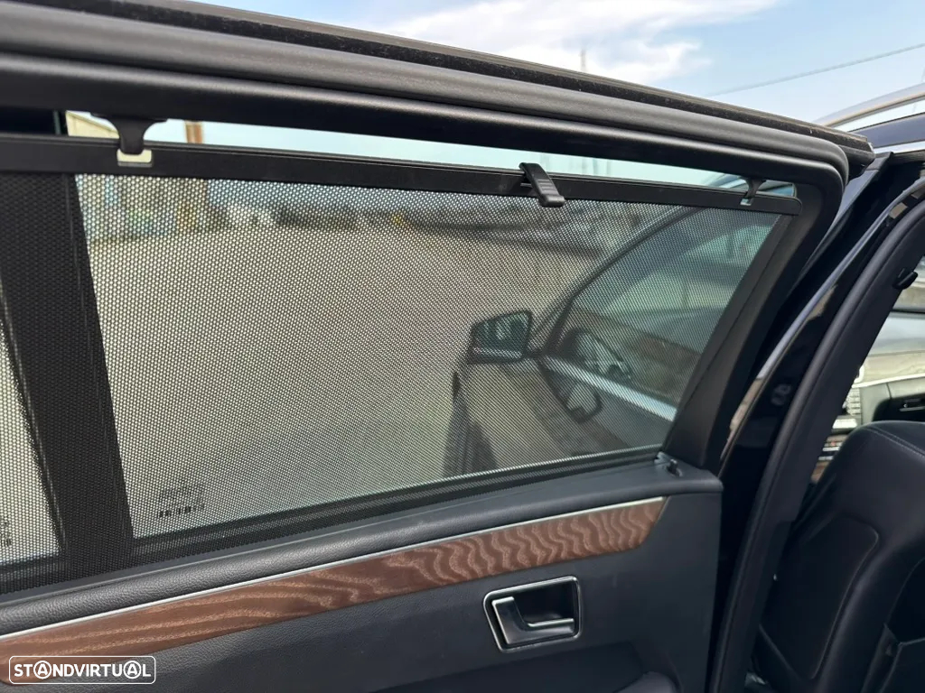 Mercedes-Benz E 300 Bluetec Hybrid Avantgarde - 29