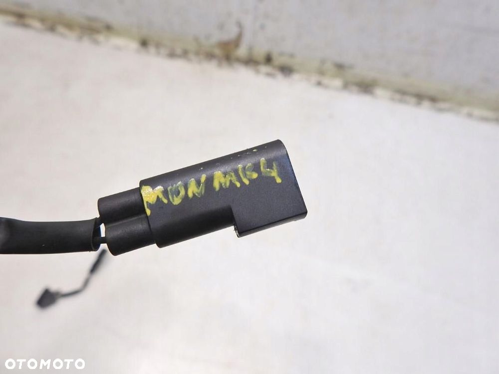 DYSZA SPRYSKIWACZA MASKI FORD MONDEO MK4 XS4117666A - 3