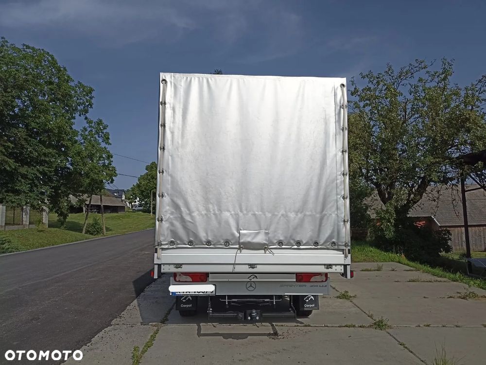 Mercedes-Benz Sprinter - 7