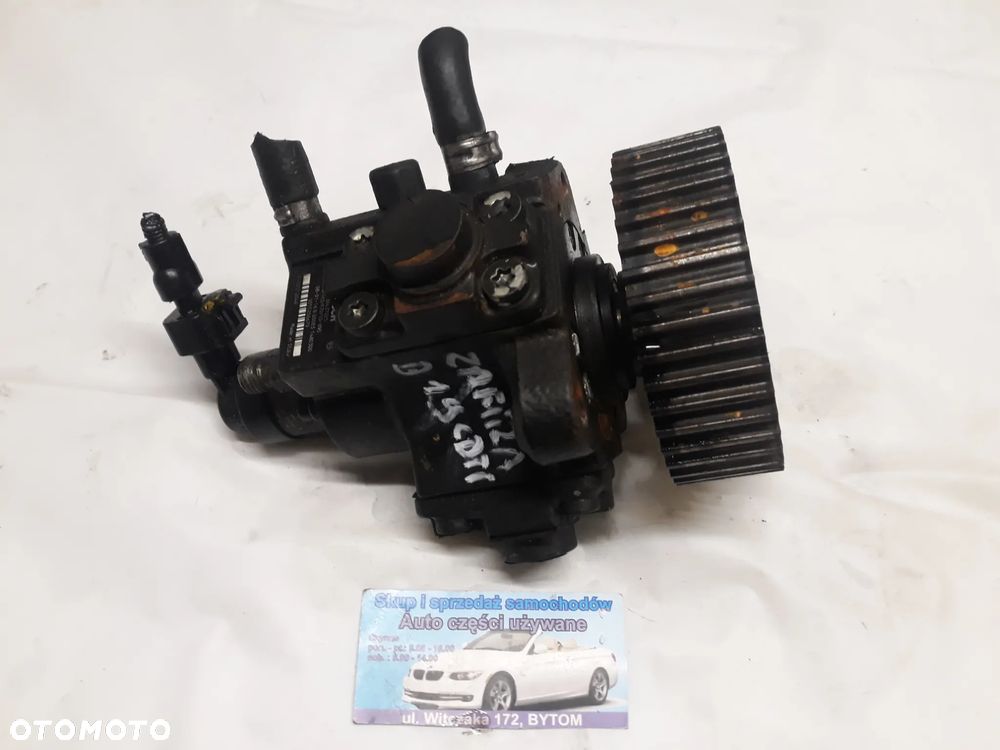 POMPA WTRYSKOWA OPEL ZAFIRA B 1,9 CDTI  0986437025 - 1