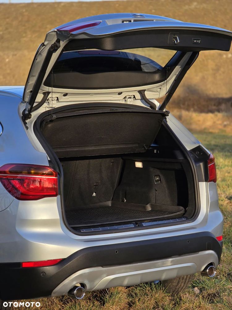 BMW X1 - 10