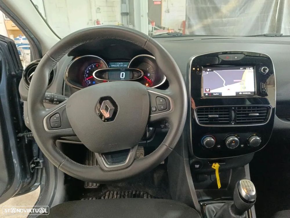 Renault Clio 0.9 TCe Limited Bi-Fuel - 8
