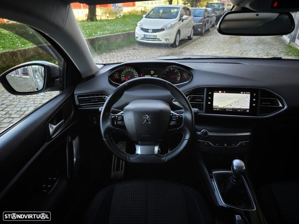 Peugeot 308 1.5 BlueHDi Style J17 - 6