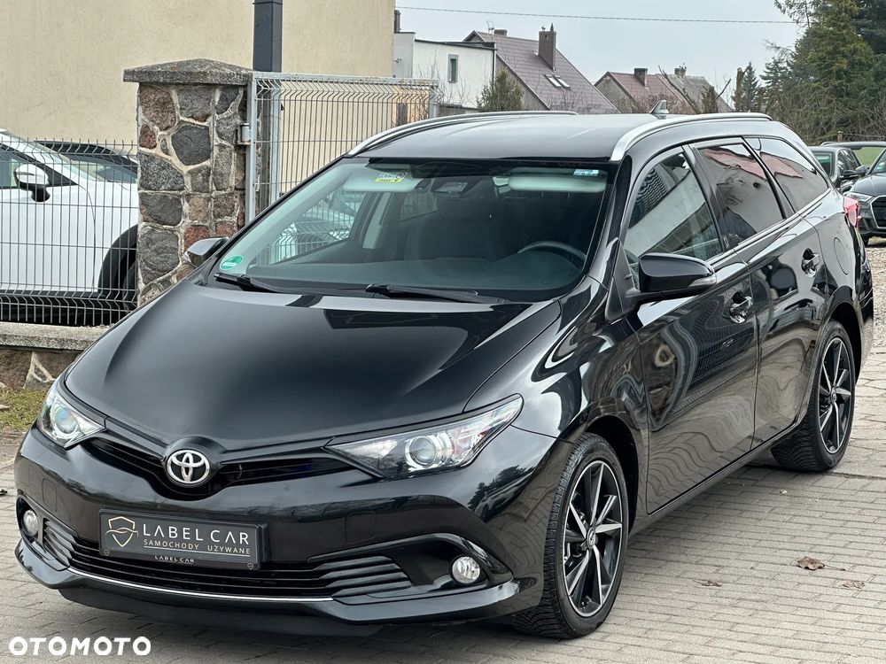 Toyota Auris 1.2 Turbo Team Deutschland - 3