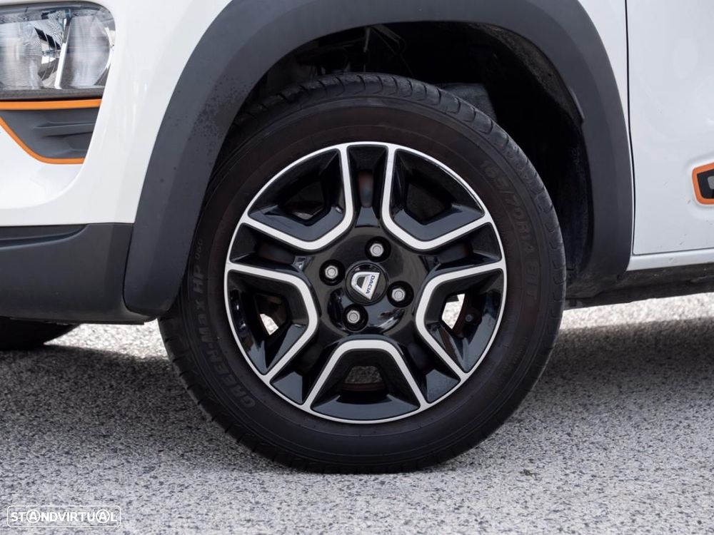 Dacia Spring Comfort Plus - 4
