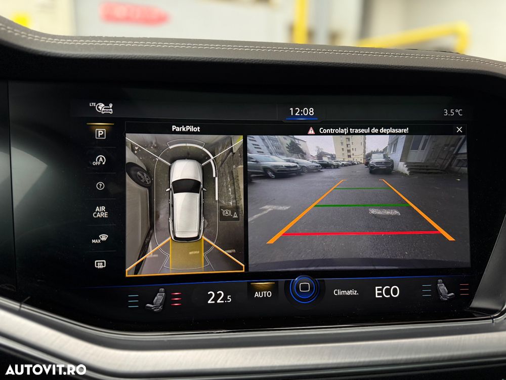 Volkswagen Touareg V6 TDI 4MOTION R-Line - 12