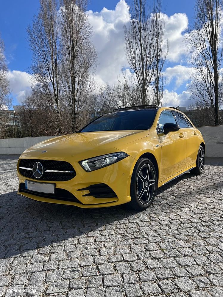 Mercedes-Benz A 250 e 8G-DCT AMG Line - 1
