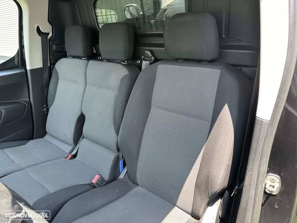 Peugeot partner 1.5 hdi 3 lugares - 26
