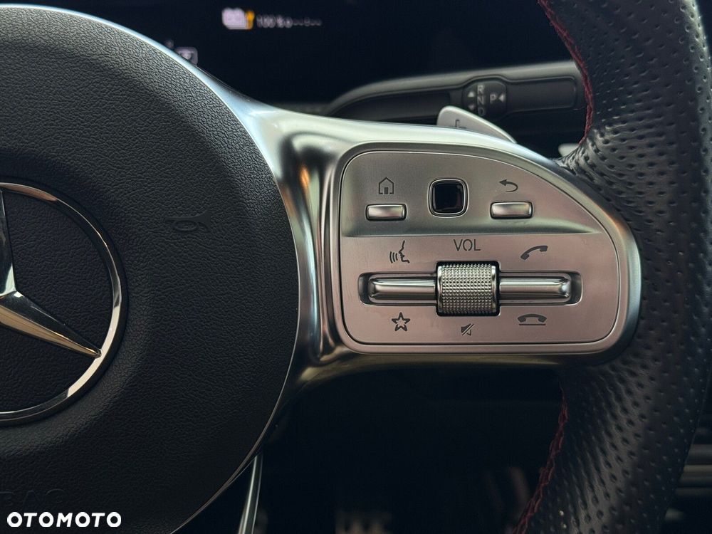 Mercedes-Benz CLA 250 E AMG Line 8G-DCT - 25