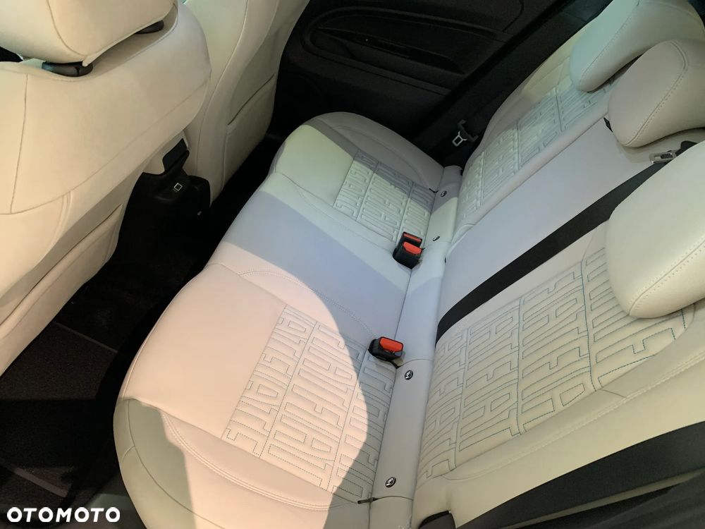 Fiat 600 1.2 Turbo Hybrid La Prima eDCT - 10