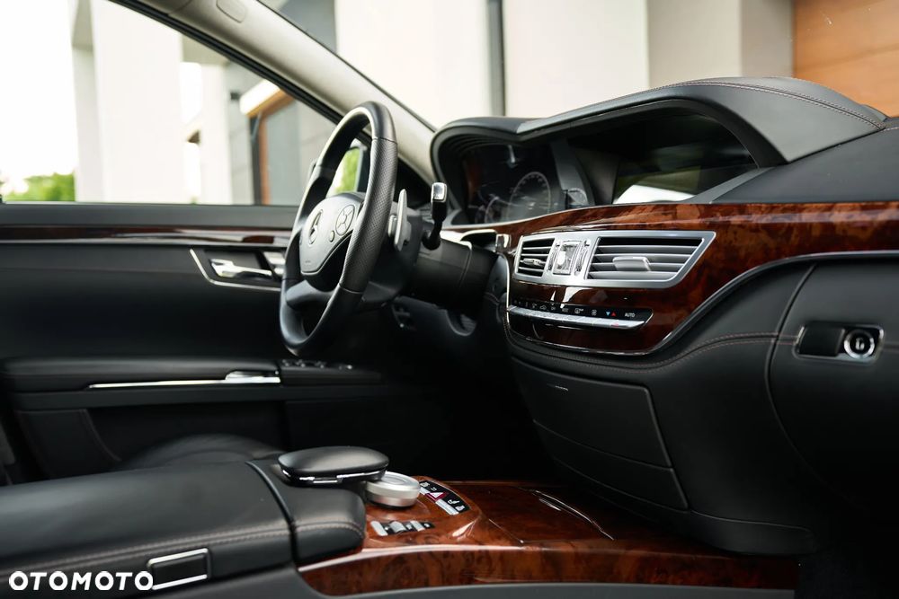 Mercedes-Benz Klasa S 63 AMG - 28