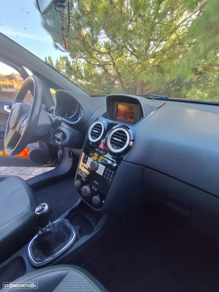 Opel Corsa - 3