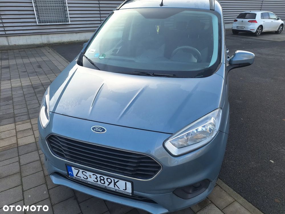 Ford Tourneo Courier 1.0 EcoBoost Trend - 9