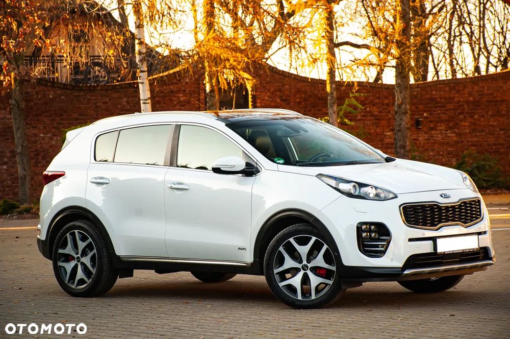 Kia Sportage 2,0 CRDI AWD GT Line - 3