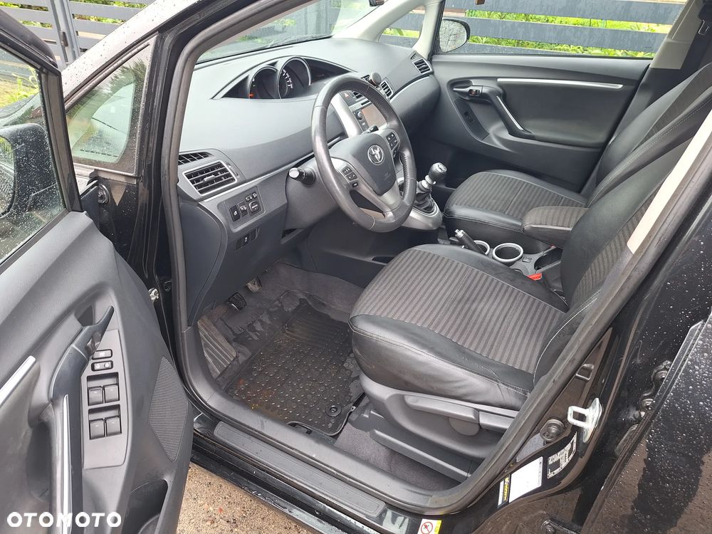 Toyota Verso 1.8 Life - 9