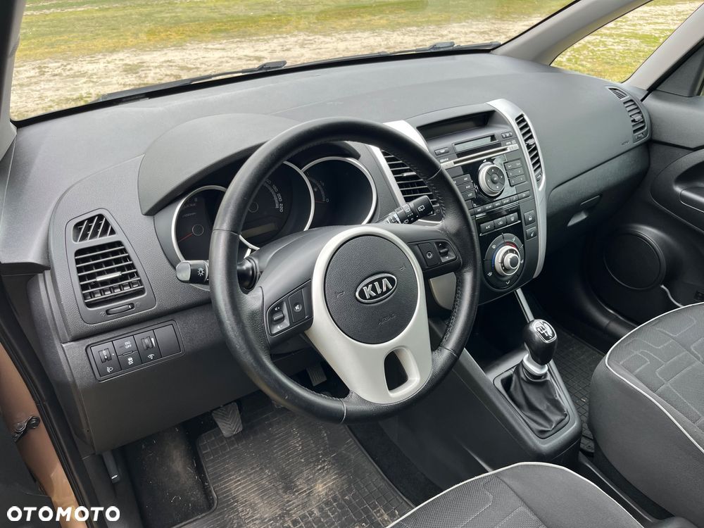 Kia Venga 1.4 CVVT ISG Spirit - 9